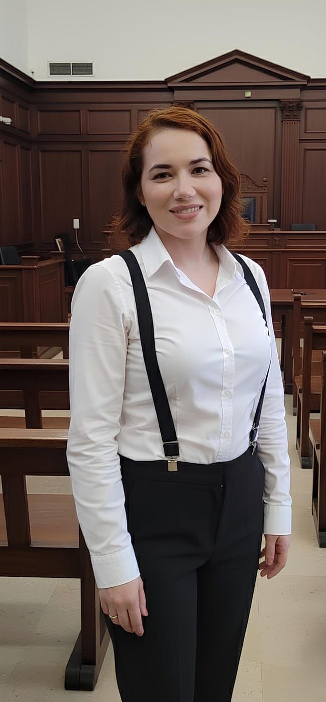 Dra. Elizângela Gemaque de Almeida, OAB/PA 25.630, no fórum
